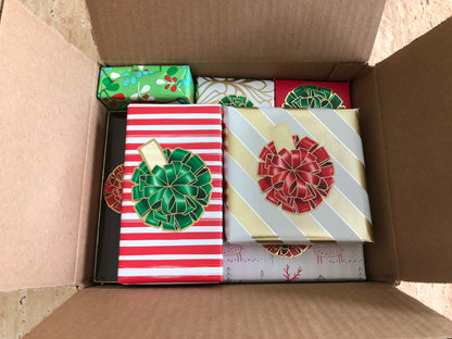 Holiday Red and Green - 30 Bows